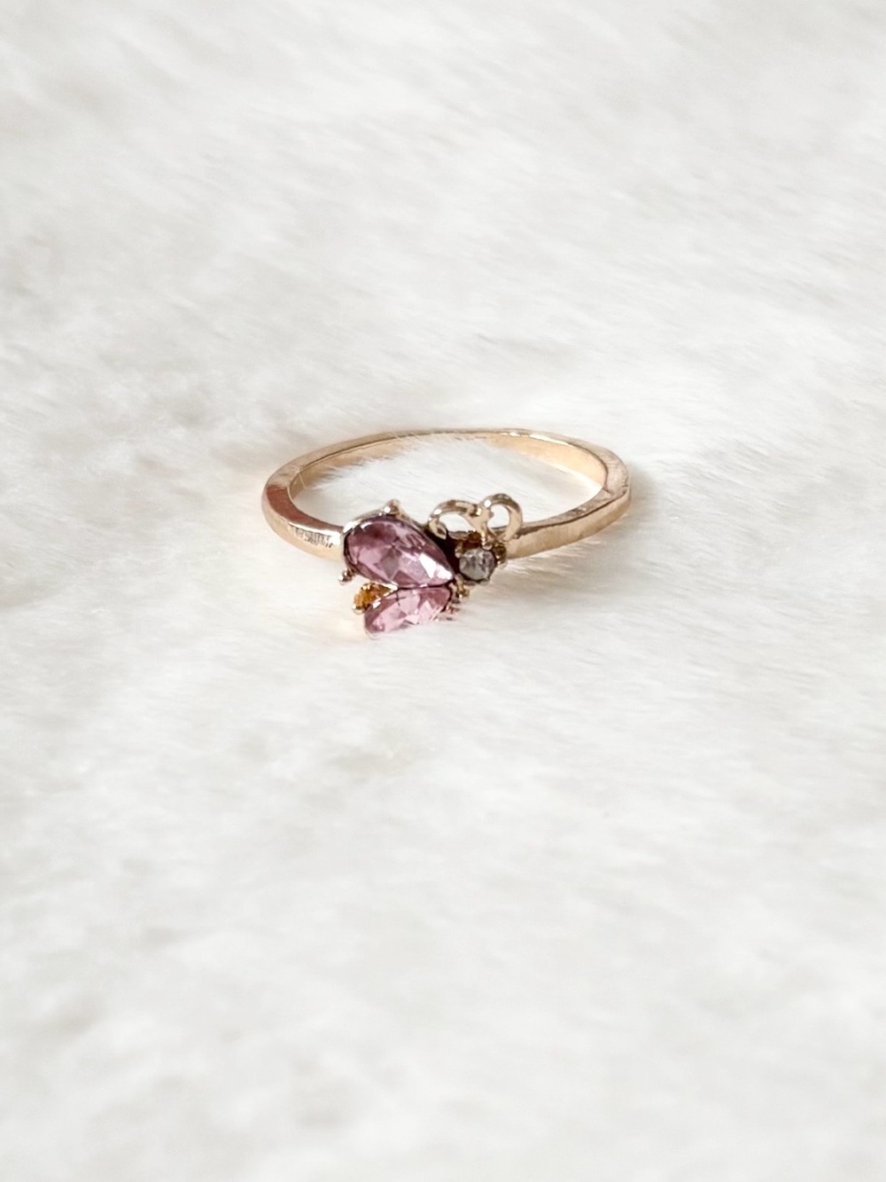 5/$15 🩷 MUST BUNDLE Delicate Pink Gemstone Butterfly Ring - Gold Tone